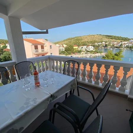 Διαμέρισμα Pulic *